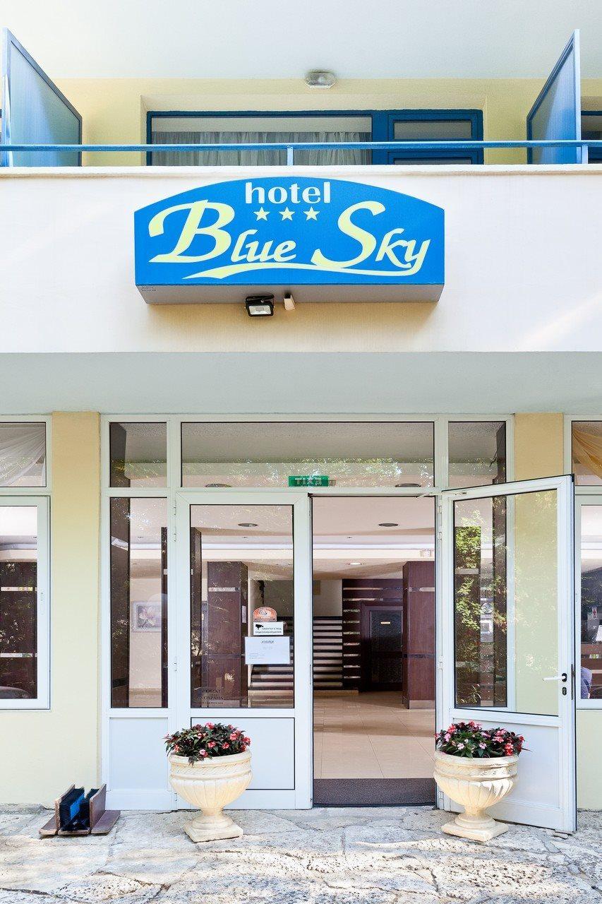 Blue Sky Hotel - & Parking Zlatni pjasătsi Eksteriør bilde